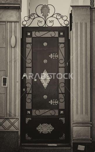 Saudi Door-Antique Sepia