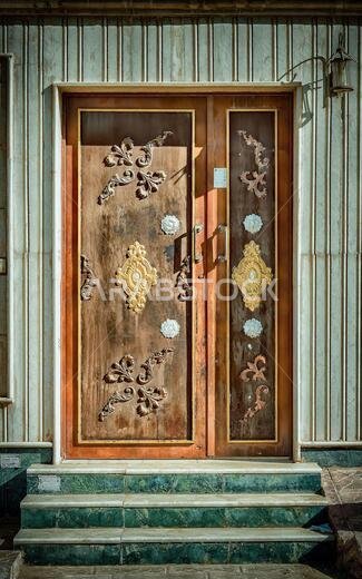 Saudi Door-rustic shadow HDR
