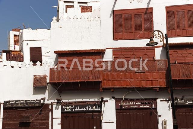 شرفة عتيقة في حي البلد، جدة، المملكة العربية السعودية