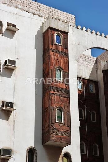 شرفة عتيقة في حي البلد، جدة، المملكة العربية السعودية