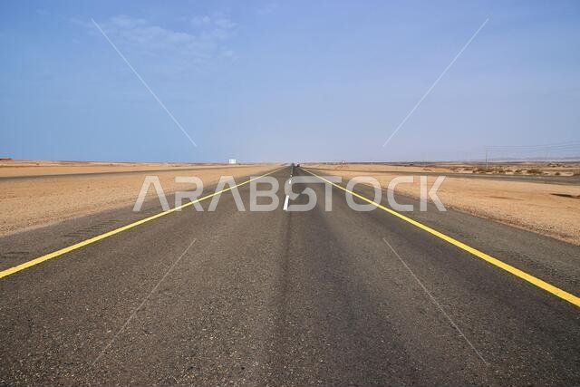 الطريق على ساحل البحر الأحمر، المملكة العربية السعودية