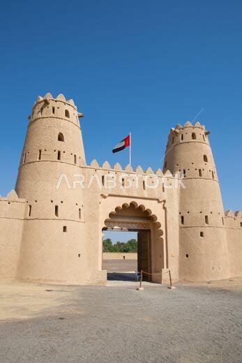 قلعة جاهلي الشهيرة في واحة العين، الإمارات العربية المتحدة