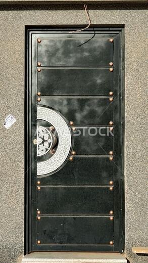Saudi Arabian doors