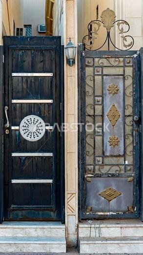 Saudi Arabian doors