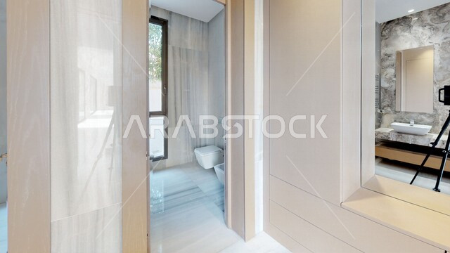  حمام فاخر في أحد الفنادق, تصاميم وديكورات داخلية للحمامات ، دورة مياه رخاميه في أحد المباني السكنيه، تصميم حمامات حديثة ، فنادق فاخرة ، تصميم معماري هندسي حديث