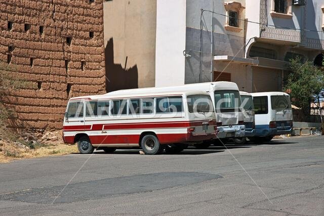 الخميس حافلة عامة في نجران، منطقة عسير، المملكة العربية السعودية