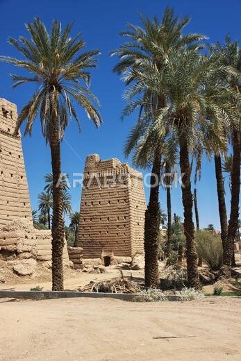 القرية العربية القريبة من نجران، منطقة عسير، المملكة العربية السعودية القرية العربية القريبة من نجران، منطقة عسير، المملكة العربية السعودية