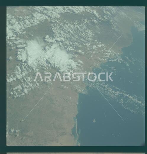 AS09-23-3606 - Apollo 9 - Apollo 9 Mission image - Earth Observation - Saudi Arabia; Scope and content: The original database describes this as: Description: Oblique Earth Observation taken by the Apollo 9 crew. View is of Saudi Arabia, Abu Latt Island and the Red Sea. Film magazine was D,film type was SO-368 Ektachrome with 0.460 - 0.710 micrometers film / filter transmittance response and haze filter,80mm lens. Latitude was 19.56 N by Longitude 40.49 E, Overlap was 50%%, Altitude miles were AS09-23-3606 - Apollo 9 - Apollo 9 Mission image - Earth Observation - Saudi Arabia; Scope and content: The original database describes this as: Description: Oblique Earth Observation taken by the Apollo 9 crew. View is of Saudi Arabia, Abu Latt Island and the Red Sea. Film magazine was D,film type was SO-368 Ektachrome with 0.460 - 0.710 micrometers film / filter transmittance response and haze filter,80mm lens. Latitude was 19.56 N by Longitude 40.49 E, Overlap was 50%%, Altitude miles were