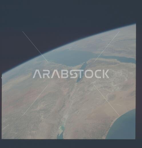 AST-09-560 - مشروع اختبار أبولو سويوز - مشروع اختبار أبولو سويوز، المملكة العربية السعودية، إسرائيل، الأردن، البحر الأحمر، سيناء، البحر الميت؛ النطاق والمحتوى: يصفها قاعدة البيانات الأصلية على النحو التالي: الوصف: مشروع اختبار أبولو سويوز (ASTP)، المملكة العربية السعودية، إسرائيل، الأردن، البحر الأحمر، سيناء، البحر الميت. تم التقاط الصورة في الدورة 56. توقيت غرينتش (GMT) للصورة 200:11:01، الوقت المنقضي على الأرض (GET) 87:11. الارتفاع 224 كم. مخزن الفيلم الأصلي: CX-11، لفة المختبر 9؛ بيانات الكام