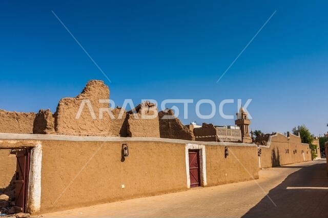 العمارة العربية التقليدية المبنية من الطوب اللبن في المجمعة، المملكة العربية السعودية