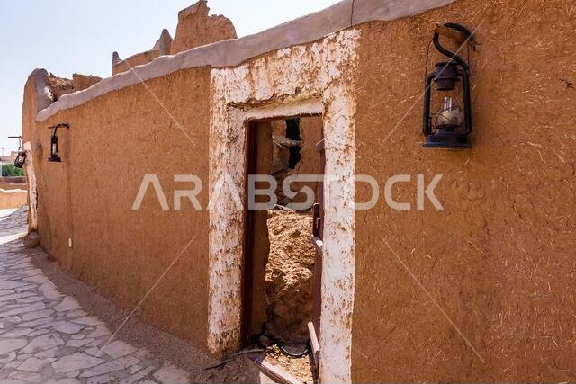 العمارة العربية التقليدية المبنية من الطوب اللبن، المملكة العربية السعودية