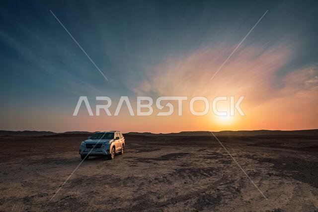 حافة العالم، معلم طبيعي ووجهة سياحية شهيرة بالقرب من الرياض - المملكة العربية السعودية.