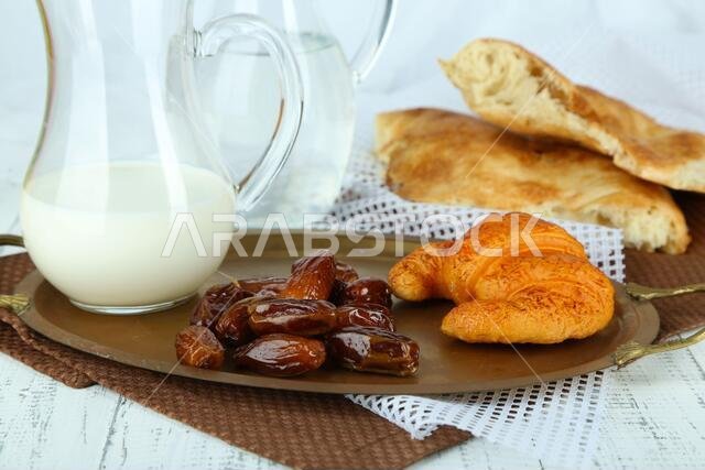 صورة توضيحية لمائدة رمضان صورة توضيحية لمائدة رمضان