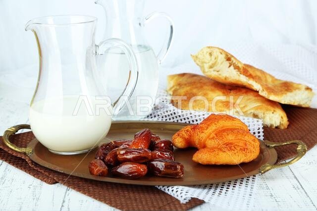 صورة توضيحية لمائدة رمضان صورة توضيحية لمائدة رمضان
