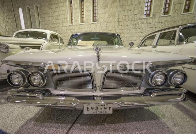 The Sheikh Faisal Bin Qassim Al Thani Museum presents the most complete collection of Qatar. Here in particular its classic cars exhibition