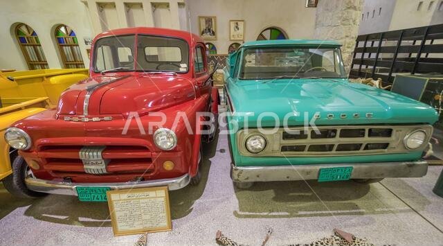 The Sheikh Faisal Bin Qassim Al Thani Museum presents the most complete collection of Qatar. Here in particular its classic cars exhibition