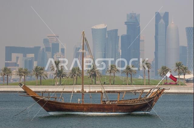 Located at the Eastern side of the Corniche, the Dhow Harbour is one of the main landmarks of Doha, and show a full display of traditional boats