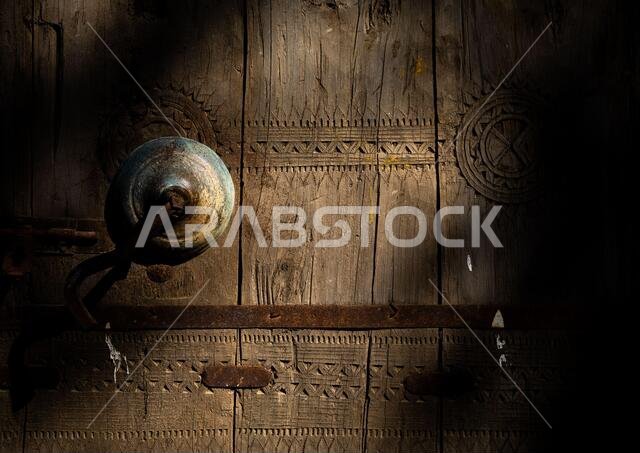 Rijal Almaa heritage village old wooden door, Asir province, Rijal Alma, Saudi Arabia