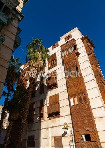 Old historic house with wooden mashrabiyas in al-Balad quarter, Mecca province, Jeddah, Saudi Arabia