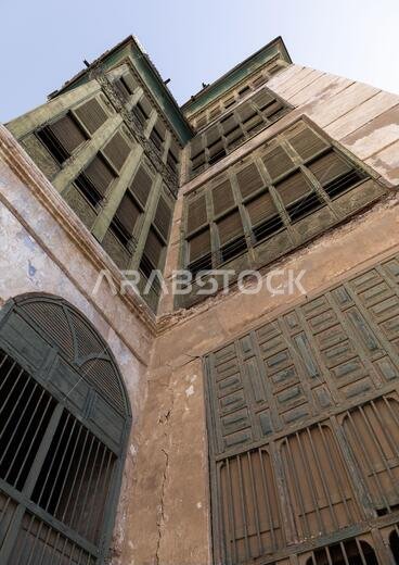 Old house with wooden mashrabiya in al-Balad quarter, Mecca province, Jeddah, Saudi Arabia