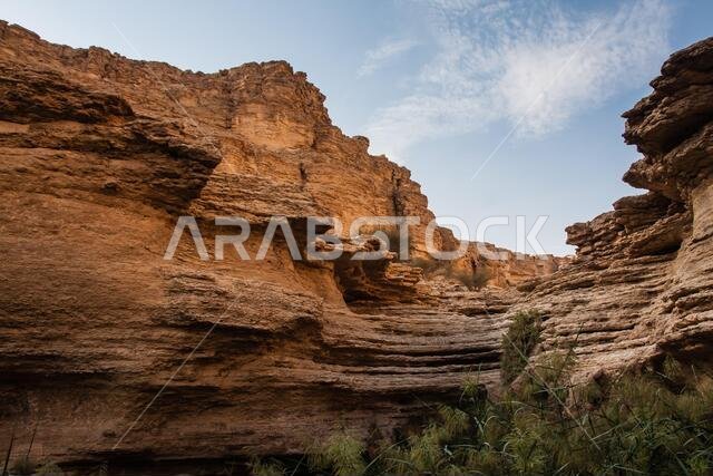 The eroded canyon wall right above the main pool at Sha'ib Luha near Riyadh