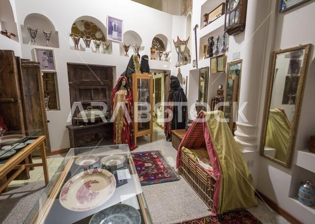 Encompassing an area of 530,000 m², the Sheikh Faisal Bin Qassim Al Thani Museum presents the most complete artifacts collection of Qatar