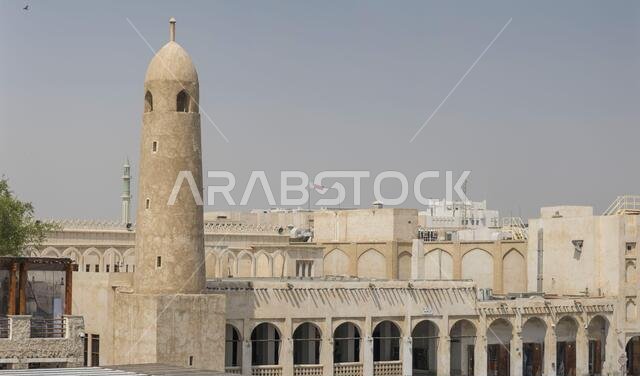 Famous for selling traditional garments, spices, handicrafts, and souvenirs, the Souq Waqif is the most popular and busy market of Doha