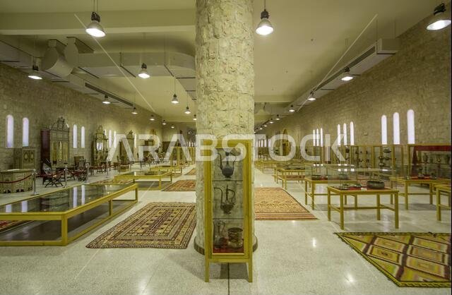 Encompassing an area of 530,000 m², the Sheikh Faisal Bin Qassim Al Thani Museum presents the most complete artifacts collection of Qatar