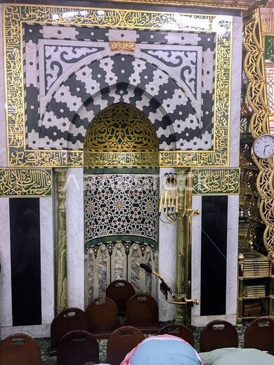 MEDINA, SAUDI ARABIA - JUNE 25: A crowd of Muslim men searching for an empty spot to pray in the Ravza-i Mutahhara on June 25, 2019 in Madinah, Saudi