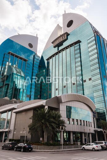 المقر الرئيسي لبنك الإنماء وفندق نوفوتيل الرياض العنود