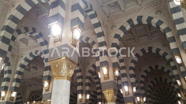 Photo of the Al Madinah, Saudi arabia, September 2016 masjid (mosque) nabawi and pilgrims from all the world at Prophet Mosque or Masjid Nabawi