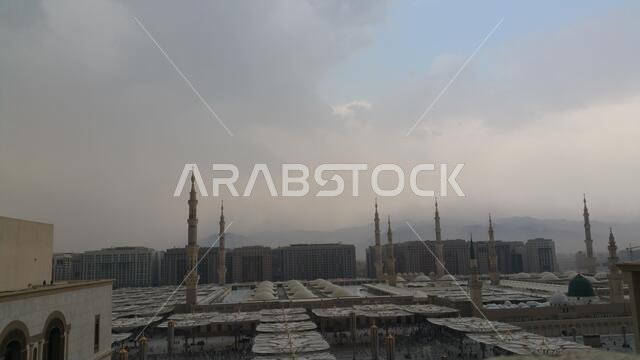 Photo of the Al Madinah, Saudi arabia, September 2016 masjid (mosque) nabawi and pilgrims from all the world at Prophet Mosque or Masjid Nabawi