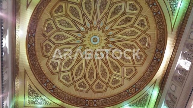 Photo of the Al Madinah, Saudi arabia, September 2016 masjid (mosque) nabawi and pilgrims from all the world at Prophet Mosque or Masjid Nabawi