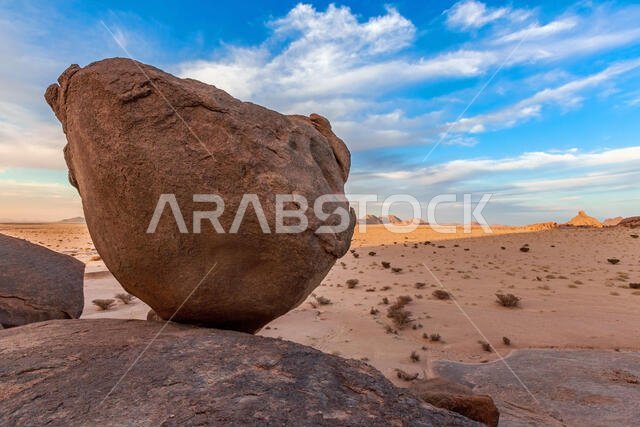 صخور في الصحراء، الرياض، المملكة العربية السعودية