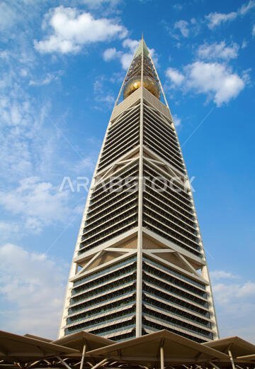 RIYADH - AUGUST 22: Sunset light at Al Faisaliah tower facade on August 22, 2016 in Riyadh, Saudi Arabia. Al Faisaliah towers is a luxury hotel and th