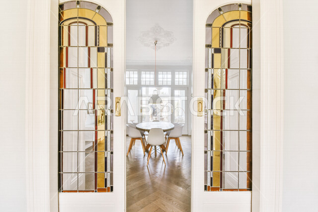 تصميم داخلي لغرفة الطعام في مجمع سكني فاخر، شقق سكنية سياحية، تصاميم وديكورات داخلية، تصميم معماري هندسي حديث، الهندسة المعمارية في المملكة العربية السعودية، تصميم معماري هندسي حديث