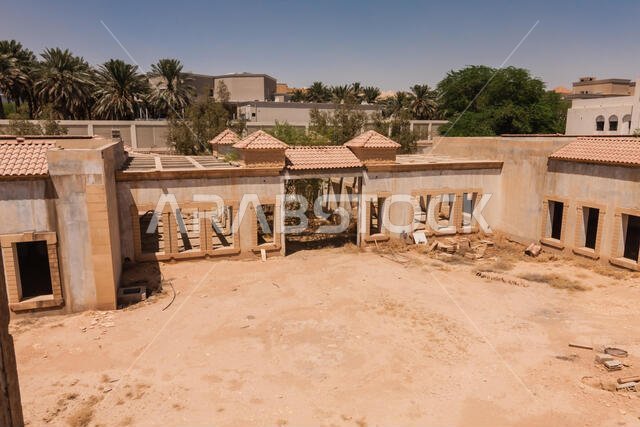 A front yard of the abandoned luxury villa in Riyadh