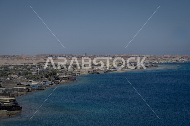 صورة إبداعية لمحافظة حقل في مدينة تبوك بالمملكة العربية السعودية ، الواجهة البحرية في تبوك ، معالم تبوك السياحية ، المرتفعات الجبلية ، اماكن سياحية في السعودية ، الحدود السعودية في محافظة حقل