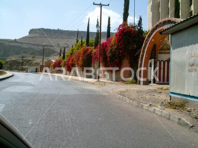 مدينة صنعاء، شوارع ومباني المدينة في اليمن، معالم ومعالم معمارية في الشرق الأوسط.
