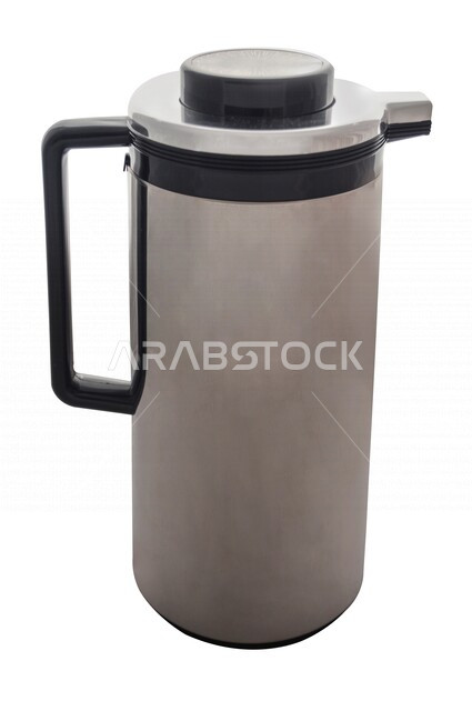 إبريق شاي معدني, ترمس الشاي والقهوه, إبريق المشروبات الساخنه, الضيافه الخليجيه, تقديم الشاي والقهوه, أواني منزليه, خلفيه بيضاء