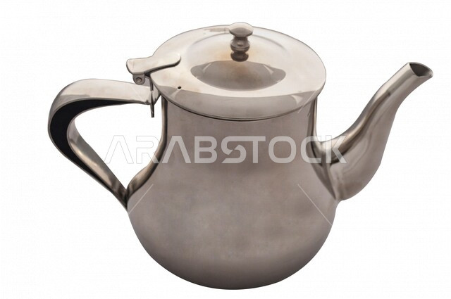 إبريق شاي معدني, ترمس الشاي والقهوه, إبريق المشروبات الساخنه, الضيافه الخليجيه, تقديم الشاي والقهوه, أواني منزليه, خلفيه بيضاء
