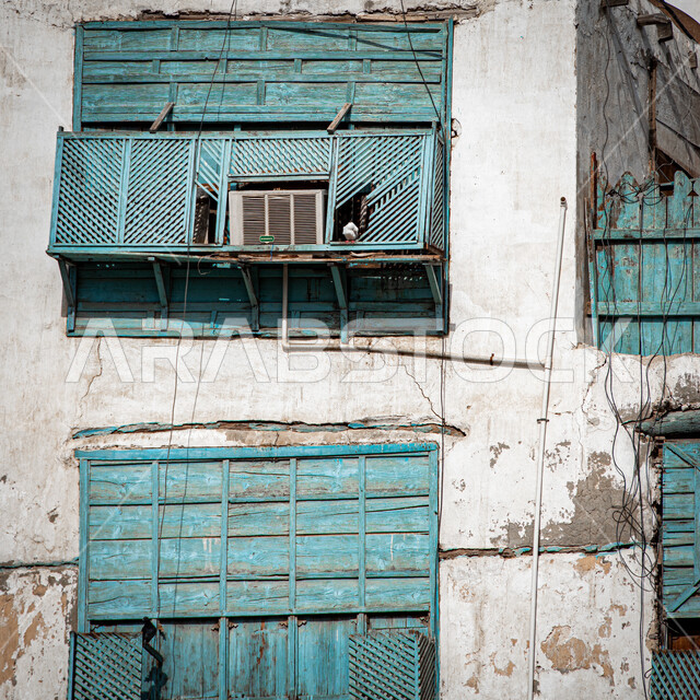 المباني الأثرية في البلد التاريخي بجدة في المملكة العربية السعودية، التصميم المعماري العربي القديم، البلد التاريخي في جدة، المعالم التاريخية في جدة، السياحة في السعودية