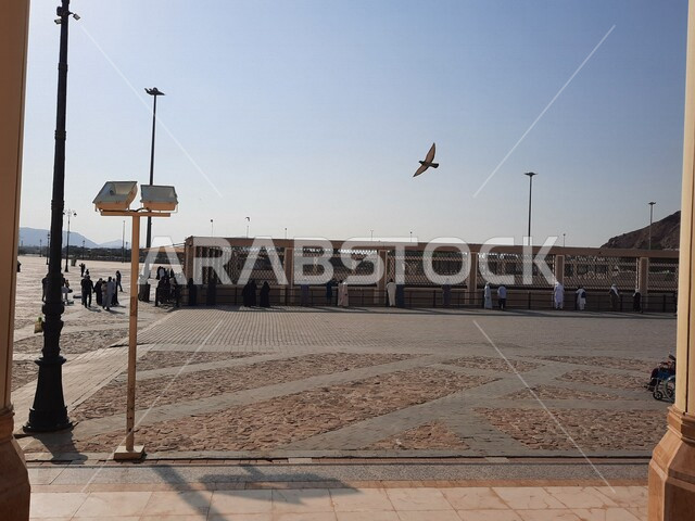 Picture of a road leading to Mount Uhud in Medina, Saudi Arabia, Islamic holy places