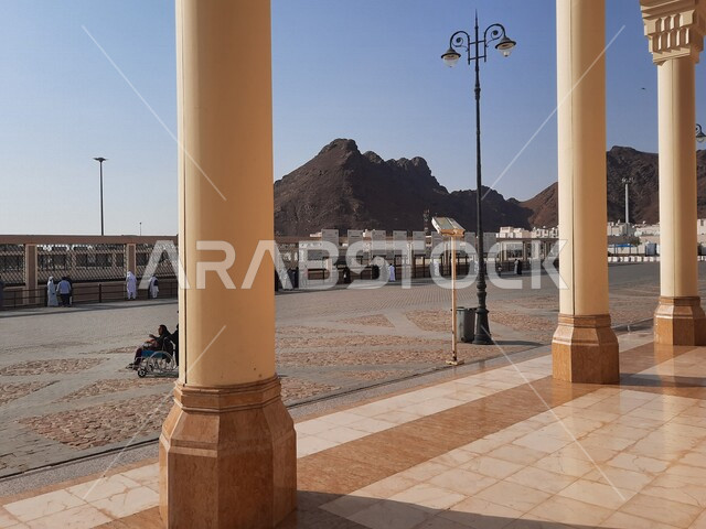 Picture of a road leading to Mount Uhud in Medina, Saudi Arabia, Islamic holy places