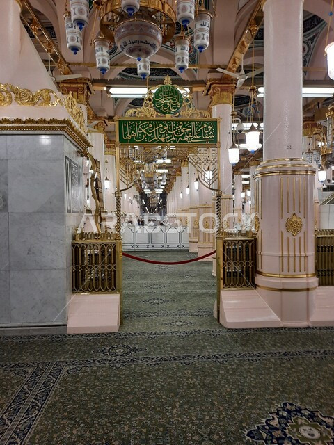  الروضه المشرفه في المسجد النبوي الشريف, مسجد رسول الله, الروضه الشريفه, آداء الصلاه في الحرم النبوي في المدينه المنوره, إسلاميات وعباده