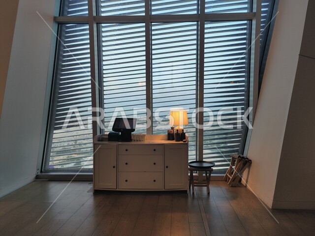 تصميم داخلي لغرفة مكتبية ، تصاميم وديكورات داخلية، تصميم معماري هندسي حديث، الهندسة المعمارية في المملكة العربية السعودية، تصميم معماري هندسي حديث