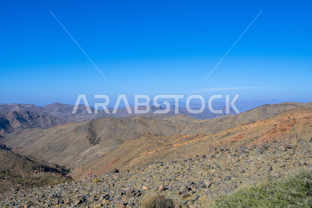 البيئة الجبلية بالمملكة العربية السعودية ، جبال السعودية ، خلفية الطبيعة الجبلية ، الجبال و المرتفعات الجبلية ، الطبيعة الجبلية بالسعودية