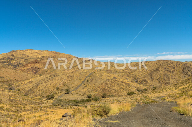 البيئة الجبلية بالمملكة العربية السعودية ، جبال السعودية ، خلفية الطبيعة الجبلية ، الجبال و المرتفعات الجبلية ، الطبيعة الجبلية بالسعودية