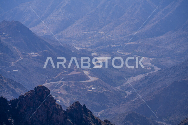 البيئة الجبلية بالمملكة العربية السعودية ، جبال السعودية ، خلفية الطبيعة الجبلية ، الجبال و المرتفعات الجبلية ، الطبيعة الجبلية بالسعودية