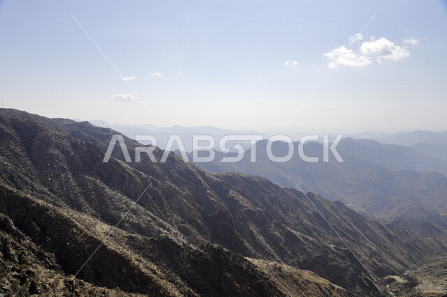 الجبال والمرتفعات الرملية في المملكة العربية السعودية، مناظر طبيعية، الطبيعة الجبلية في السعودية، خلفية الطبيعة